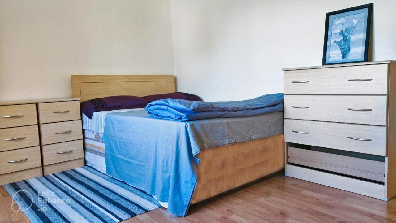 Budget-Friendly Self-Serve Lodging Galway Exterior photo